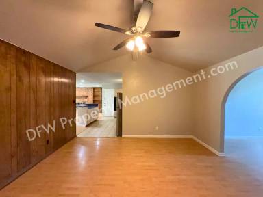 Main picture of 603 Shelmar Dr