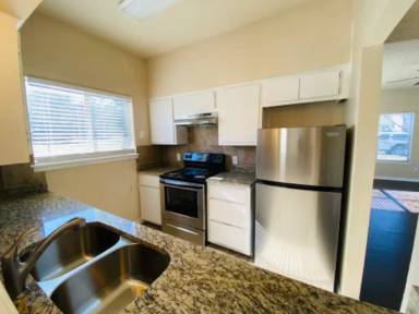 Main picture of 106 Hughson Ct