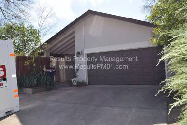 Main picture of 2200 Trails Ct