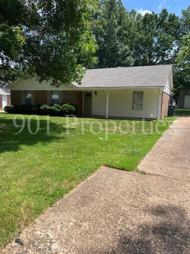 Main picture of 7486 Bridgewater Dr