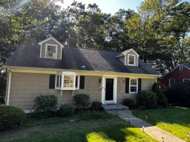 Main picture of 165 Richardson Dr