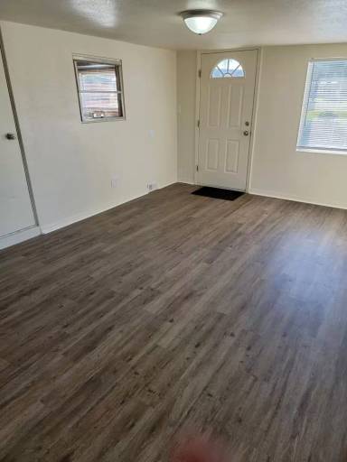 Main picture of 3670 E Squaw Valley Dr