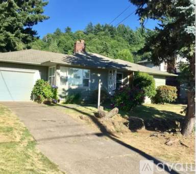 Main picture of 3604 NE 90th Ave