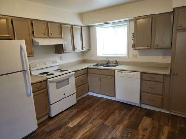 Main picture of 4200 Florina St