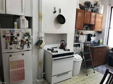 Main picture of 210 Himrod St