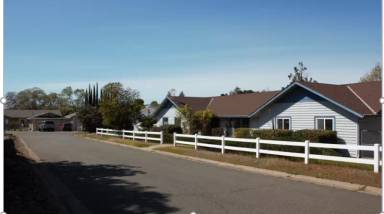 Main picture of 2731 Cambridge Rd