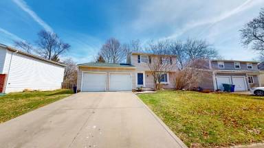 Main picture of 8760 Scarsdale Blvd
