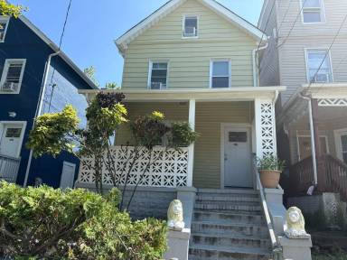 Main picture of 1006 Summerfield Ave