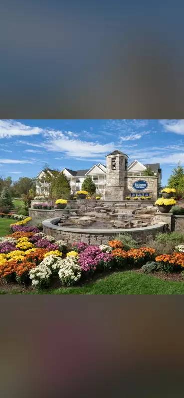 Main picture of 12 Brentwood Cir