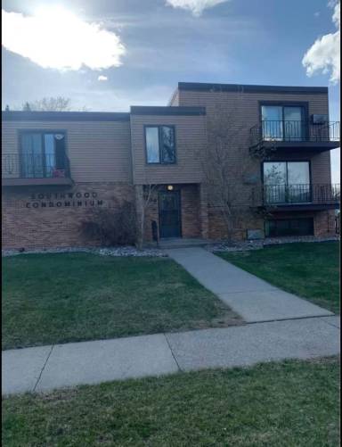 Main picture of 1219 7th St S