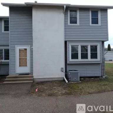 Main picture of 3660 Brookdale Dr N