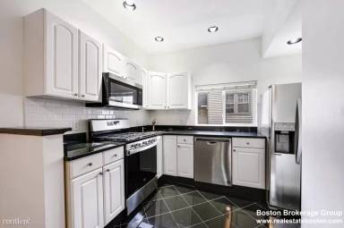 Main picture of 269 Bolton St