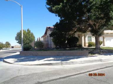Main picture of 43732 Windrose Pl