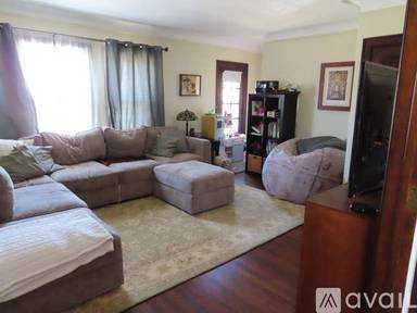 Main picture of 1157 Beaconsfield Ave