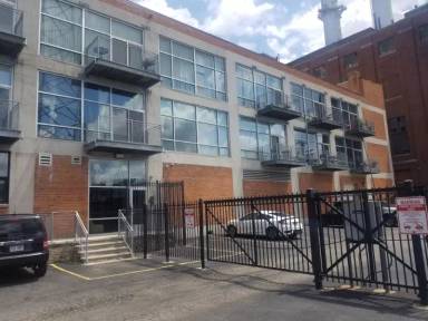 Main picture of 55 W Canfield St