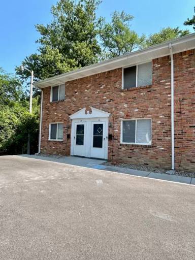 Main picture of 4994 Main St