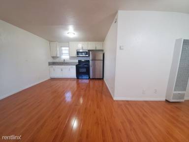 Main picture of 393 Adena St