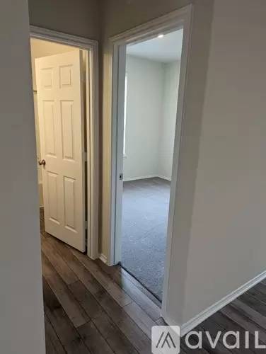 Main picture of 98 Pacific Loon St