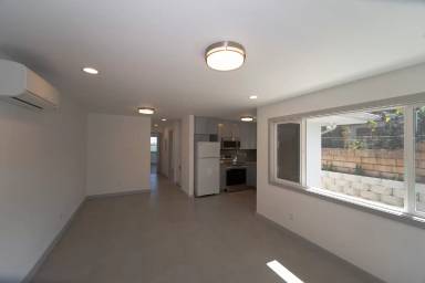 Main picture of 733 Hoopai St