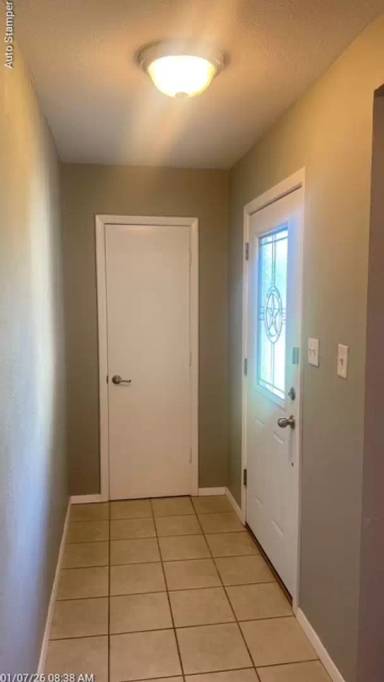 Main picture of 3700 Dauphine Ct
