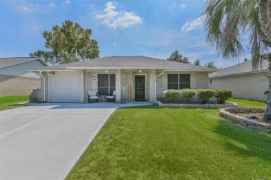 Main picture of 5009 Meadow Place Dr
