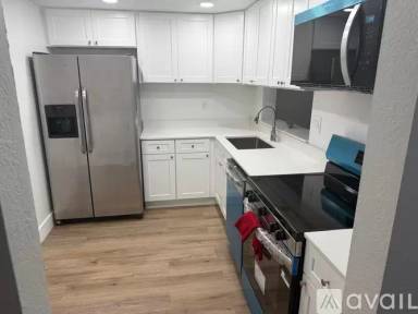 Main picture of 8420 SW 133rd Avenue Rd
