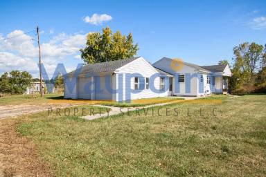 Main picture of 1259 Holland Lake Rd