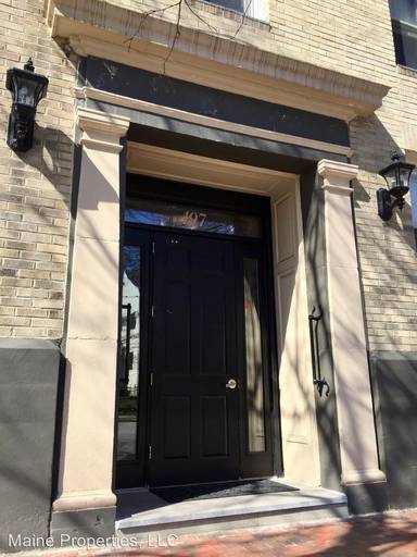 Main picture of 197 Pine St