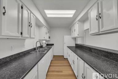 Main picture of 3 Country Place Rd