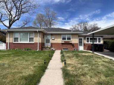 Main picture of 1610 Hot Springs Ave