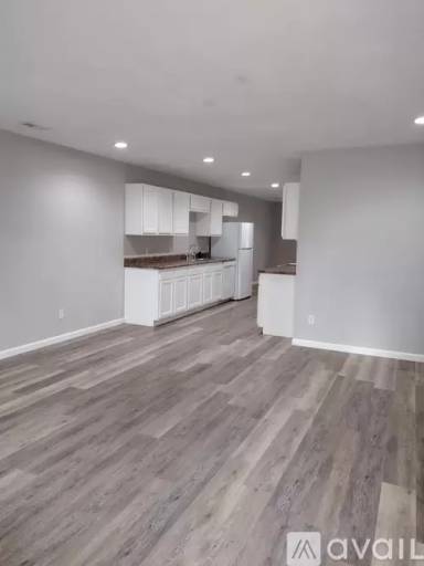 Main picture of 424 S Park St