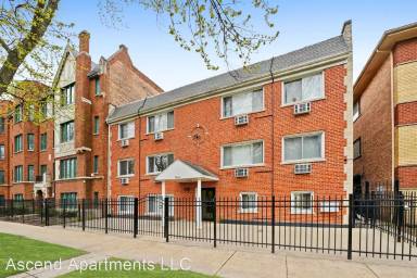 Main picture of 1023 W Argyle St