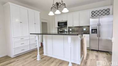 Main picture of 1712 Sherman Ave