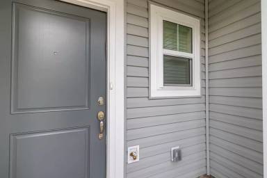 Main picture of 605 Elizabeth Ave