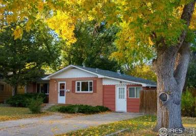 Main picture of 1312 Lakewood Dr