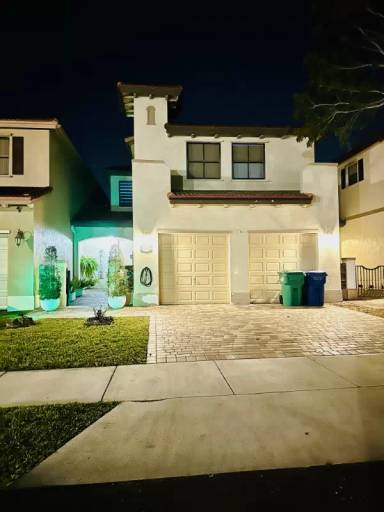 Main picture of 22768 SW 89th Path