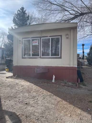 Main picture of 764 S 5th St