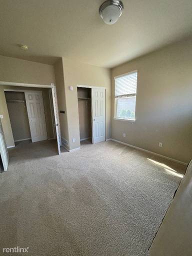 Main picture of 13447 Jersey St