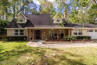 Main picture of 6823 Mescalero Dr