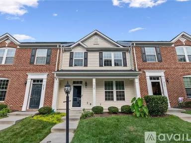 Main picture of 8127 Creekside Village Dr