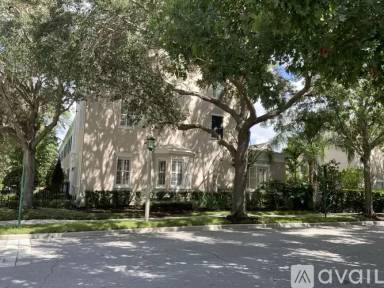 Main picture of 525 Campus St