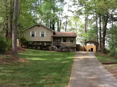 Main picture of 3405 Poplar Dr