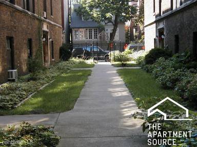 Main picture of 3163 N Hudson Ave