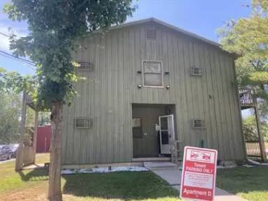 Main picture of 119 N Lee St