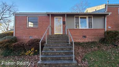 Main picture of 86 Trowbridge Ln