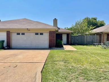 Main picture of 7508 Connie Ln