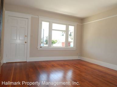 Main picture of 131 W Palm Ave