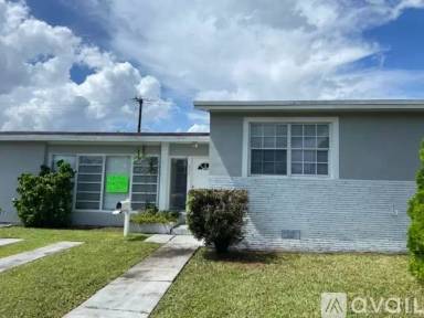 Main picture of 8581 SW 27th St