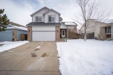 Main picture of 2430 S Halifax Way