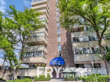 Main picture of Wellington Square Condominiums
